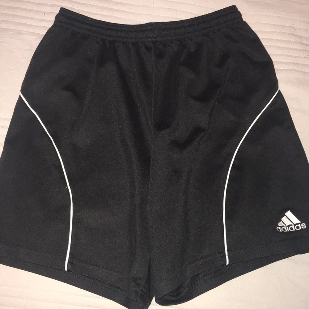 Athletic shorts